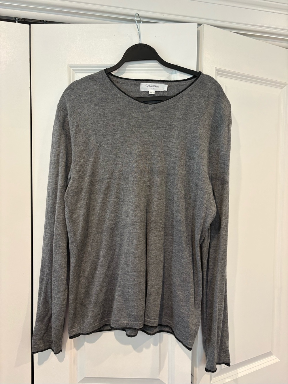 Vintage Calvin Klein Slim Fit Heather Gray Crewneck Pullover